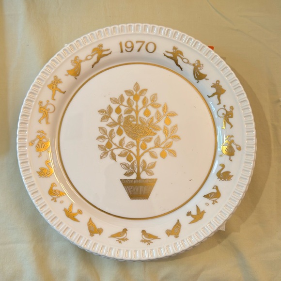 Spode christmas plate 1971